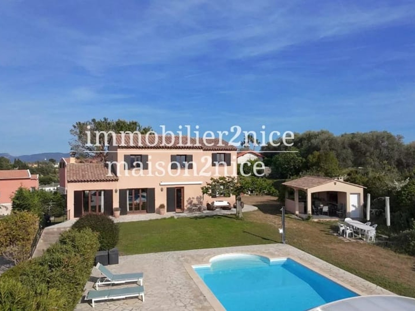 Maison à vendre - 8 pièces - 235m2 - Nice (06000)