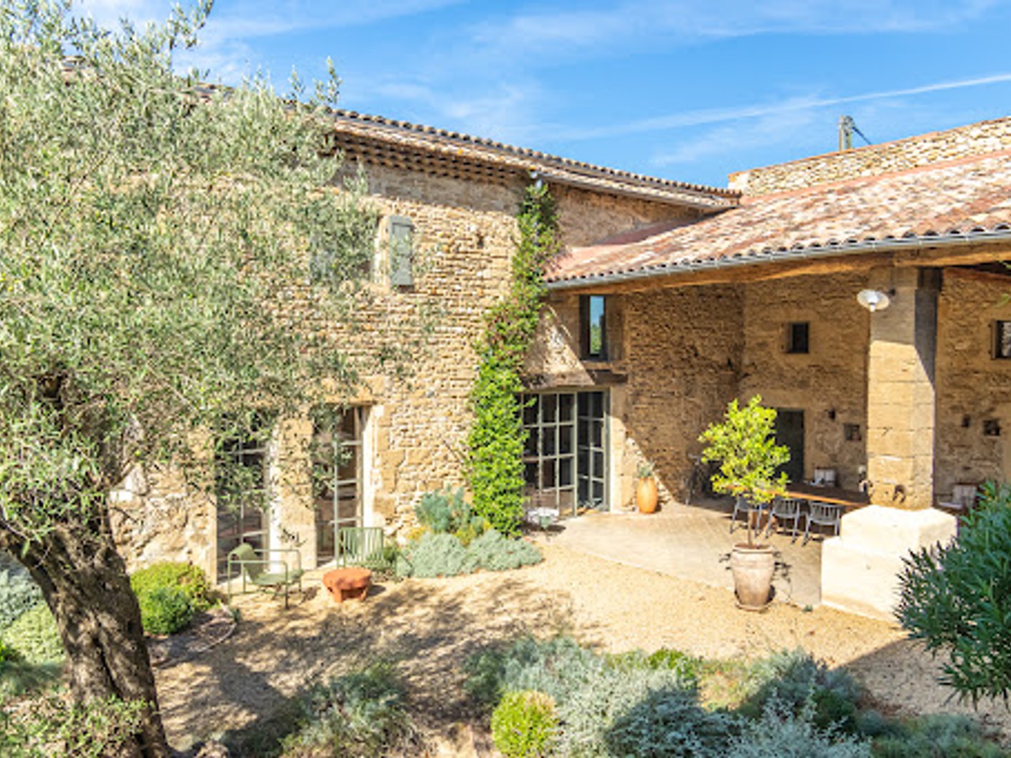 Propriété 13 pièces 442 m²