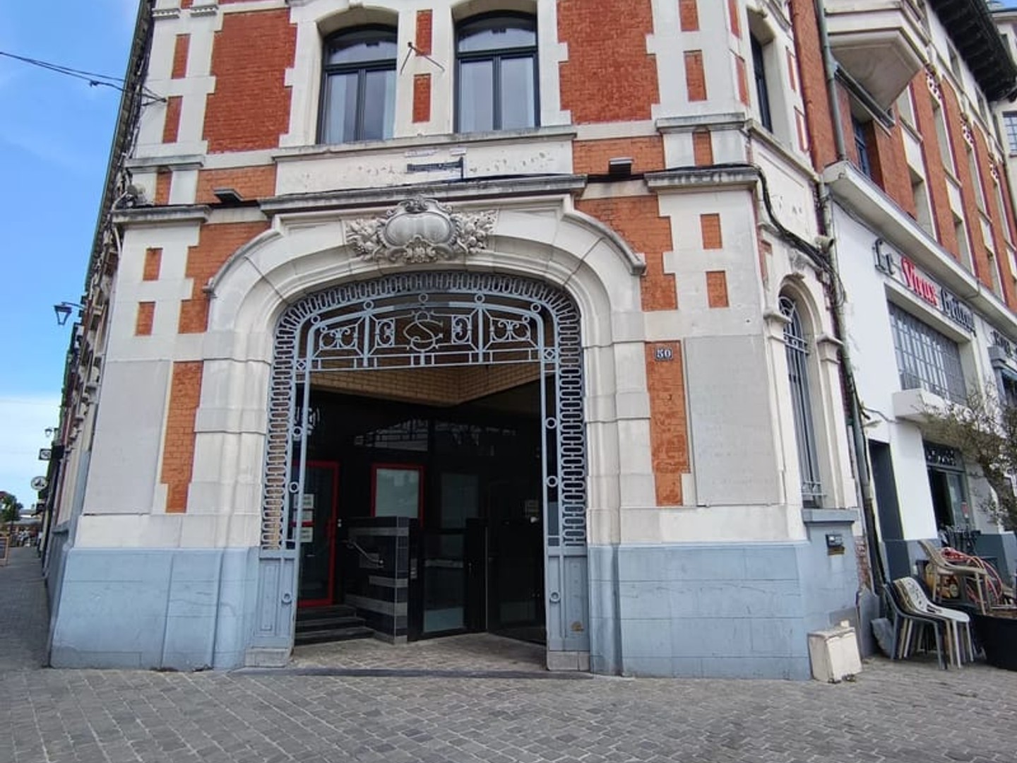 Magasin à vendre - 8 pièces - 316m2 - Béthune (62400)