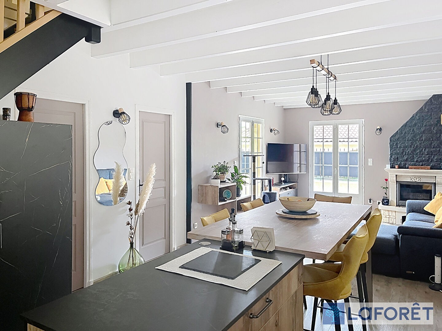 Maison à vendre - 5 pièces - 121m2 - Charmes (52360)
