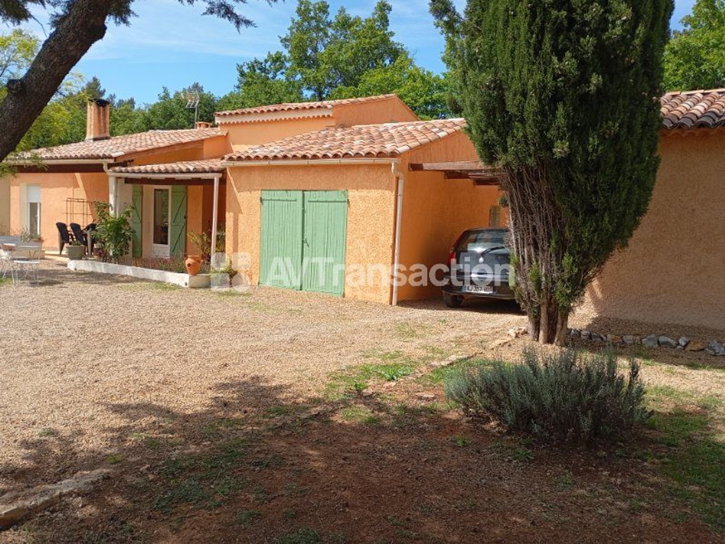 Maison à vendre - 5 pièces - 114m2 - Régusse (83630)