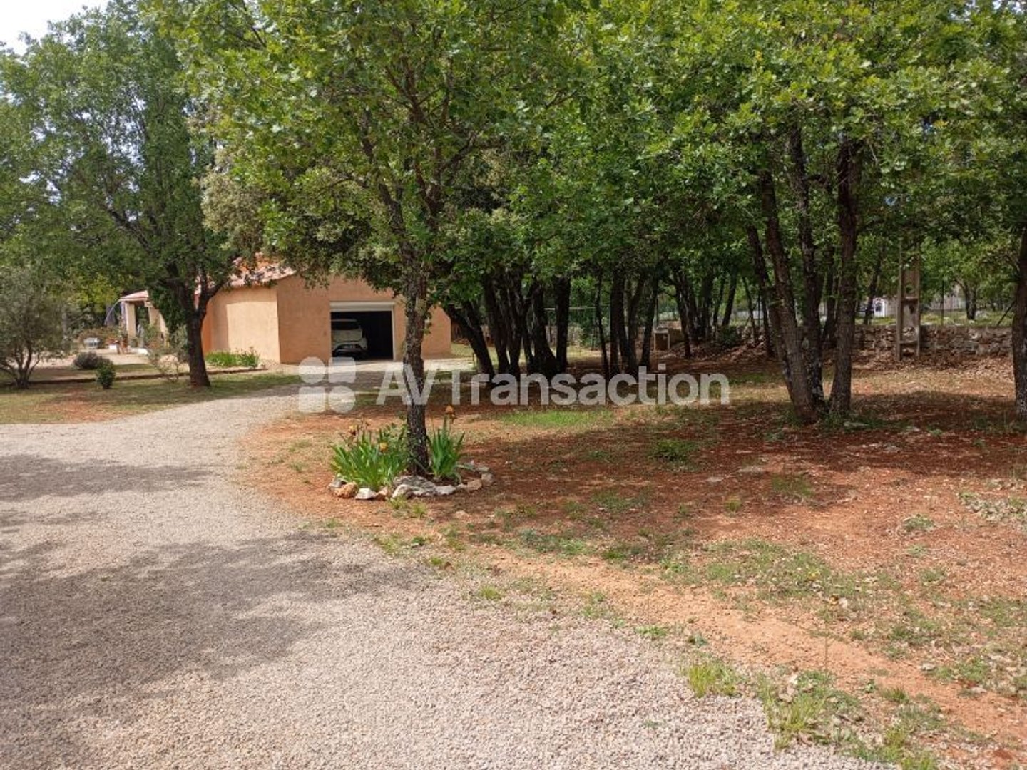 Maison à vendre - 5 pièces - 114m2 - Régusse (83630)