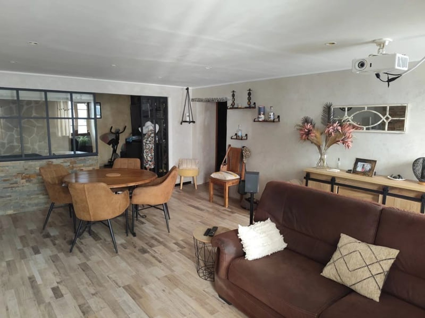 Appartement à vendre - 2 pièces - 71m2 - Saint-Jeannet (06640)