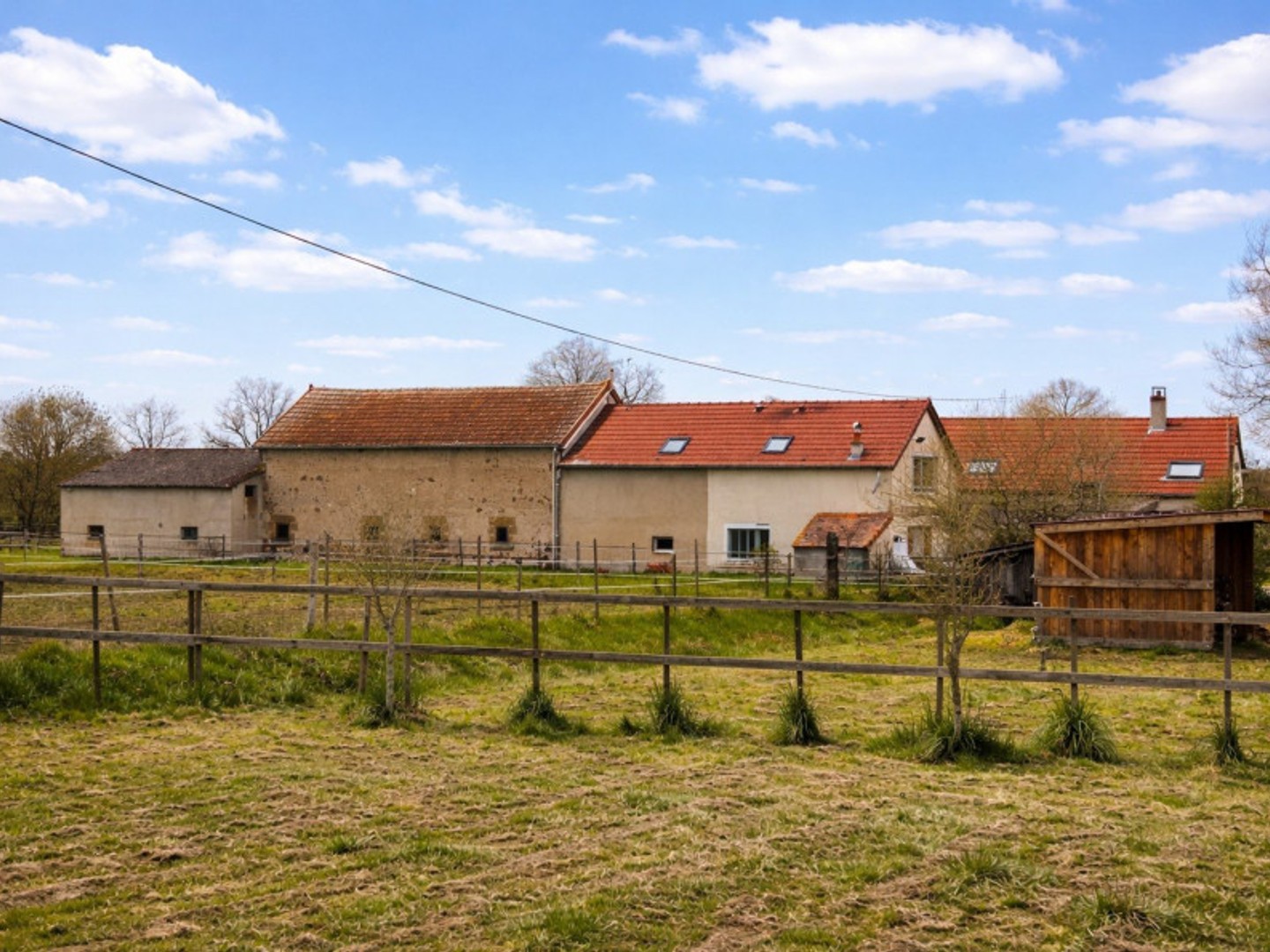 Maison à vendre - 11 pièces - 328m2 - Sauvagny (03430)