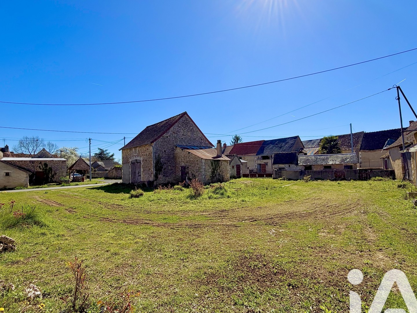 Maison à vendre - 3 pièces - 61m2 - Pouligny-Saint-Pi... (36300)