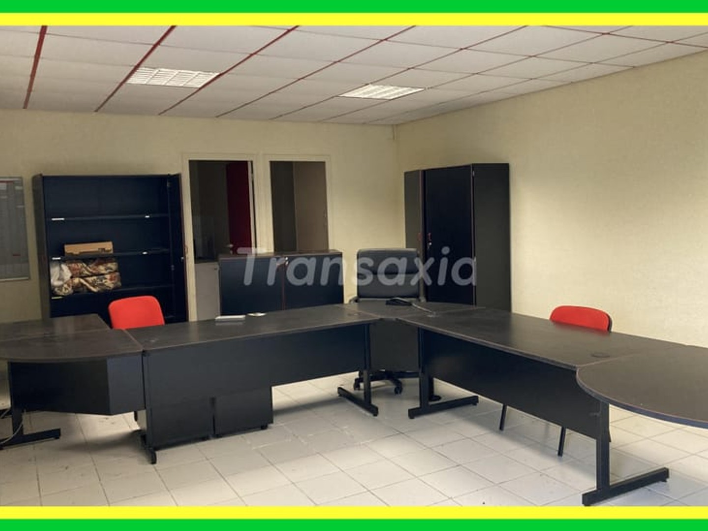 Maison à vendre - 2 pièces - 220m2 - Avord (18520)