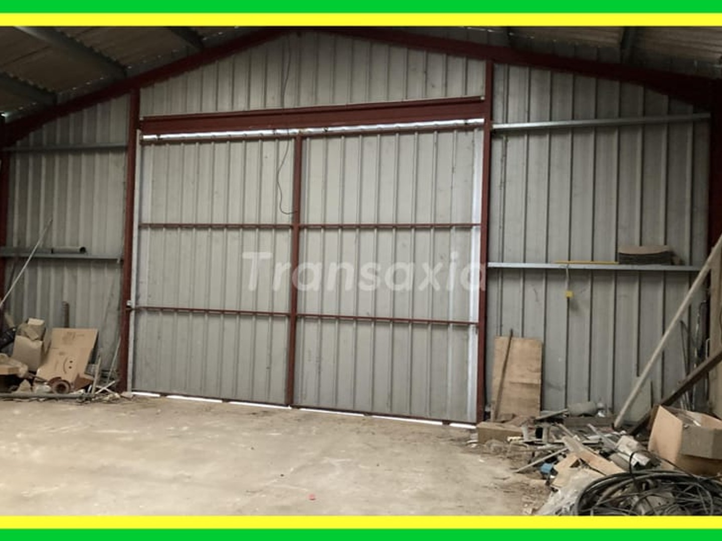 Maison à vendre - 2 pièces - 220m2 - Avord (18520)