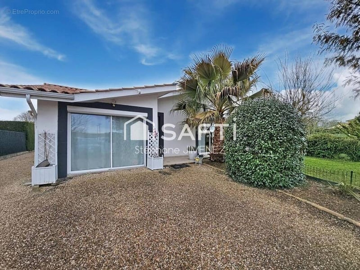 Maison à vendre - 6 pièces - 145m2 - Sainte-Eulalie (33560)