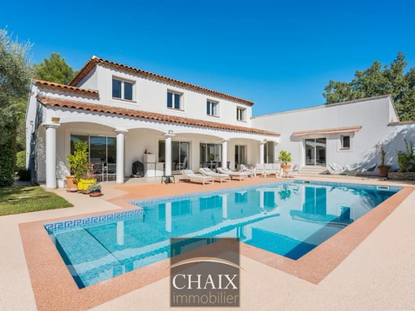 Maison à vendre - 7 pièces - 220m2 - Aubagne (13400)