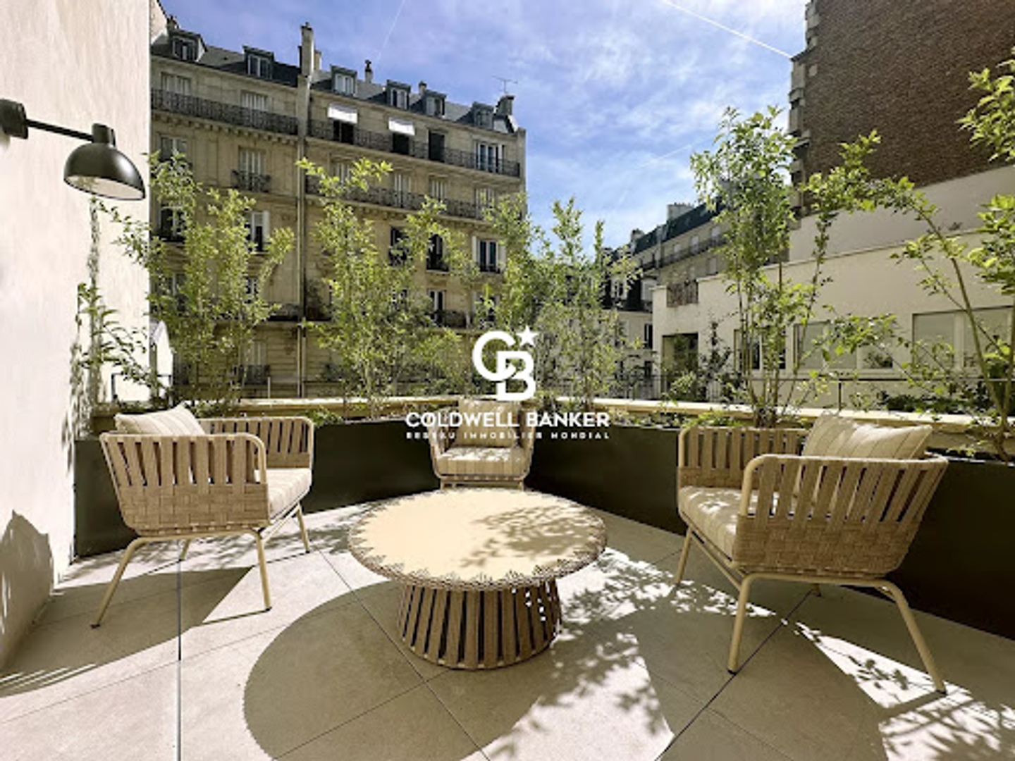 Propriété 725 m²