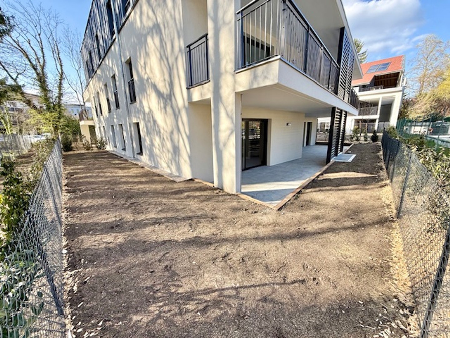 Appartement à vendre - 4 pièces - 123m2 - Ferney-Voltaire (01210)