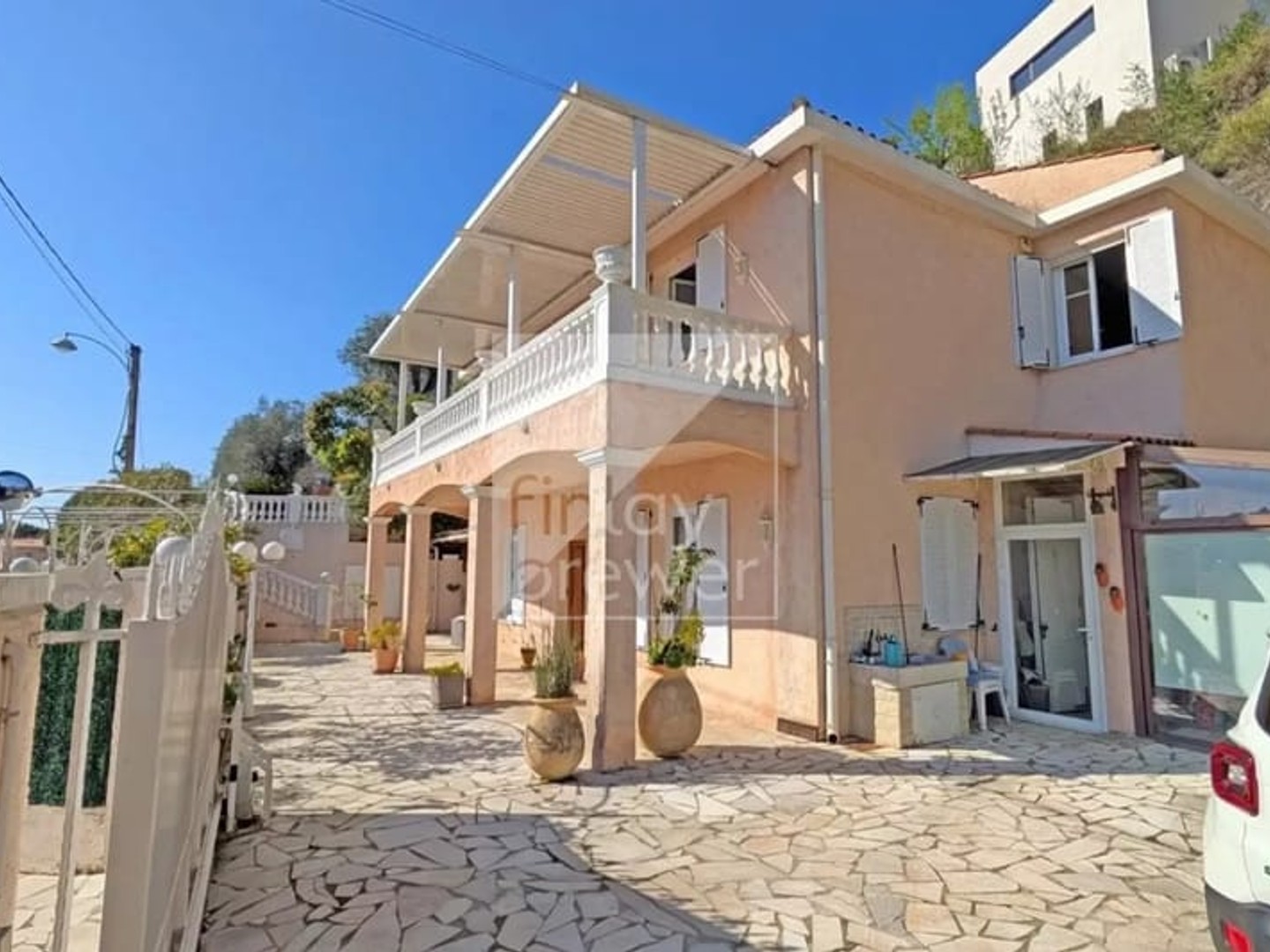 Maison à vendre - 7 pièces - 181m2 - Nice (06000)