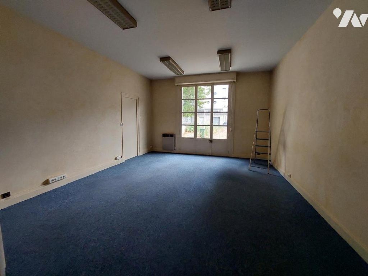 Immeuble à vendre - 238m2 - Orléans (45000)