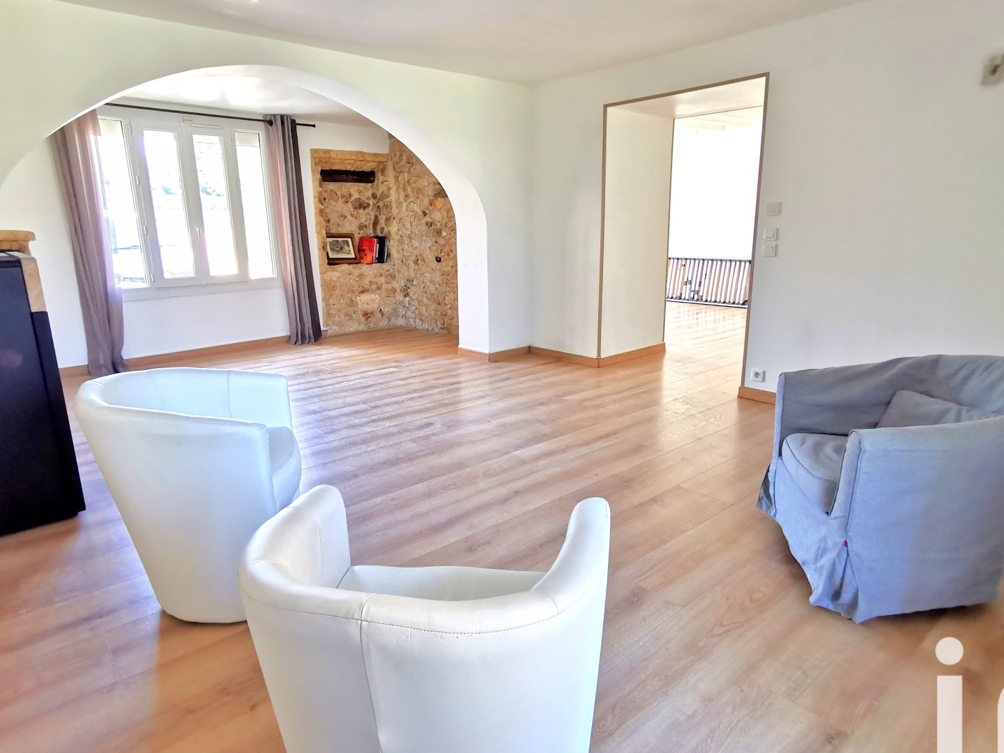 Maison à vendre - 9 pièces - 210m2 - Villiers-Sur-Morin (77580)