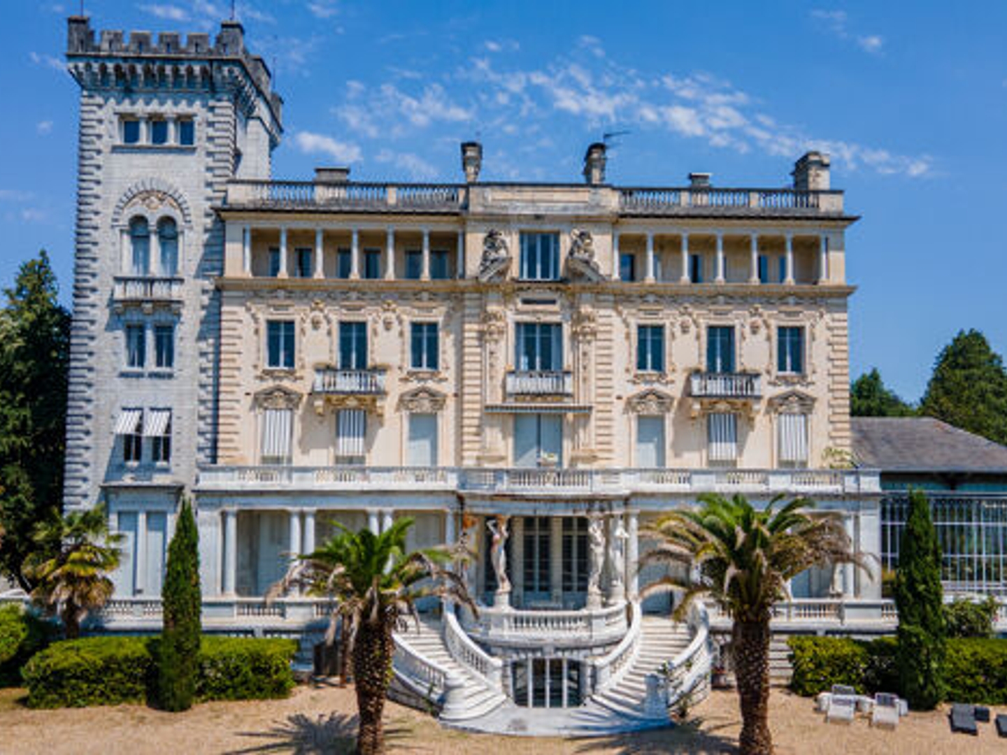 Appartement à vendre - 7 pièces - 285m2 - Pau (64000)