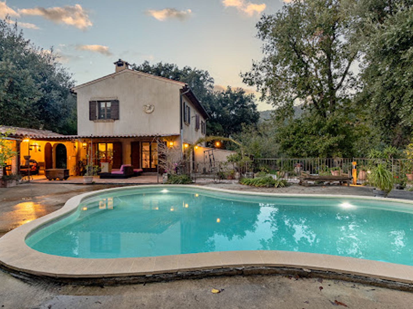 Villa 7 pièces 150 m²