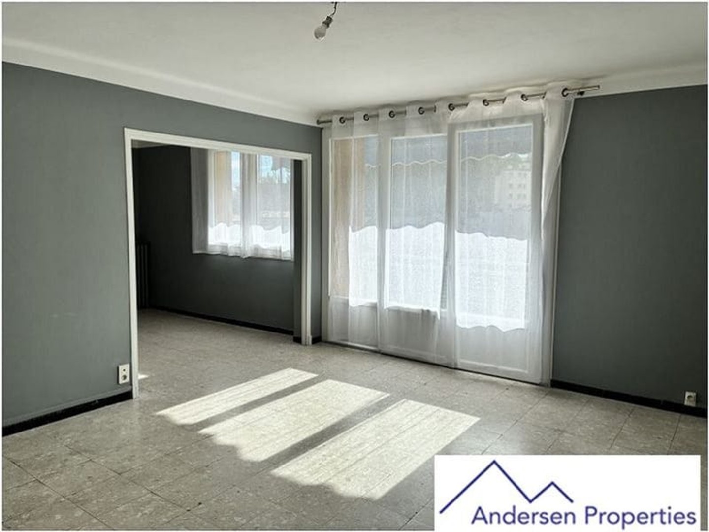 Appartement à vendre - 3 pièces - 81m2 - Alès (30100)