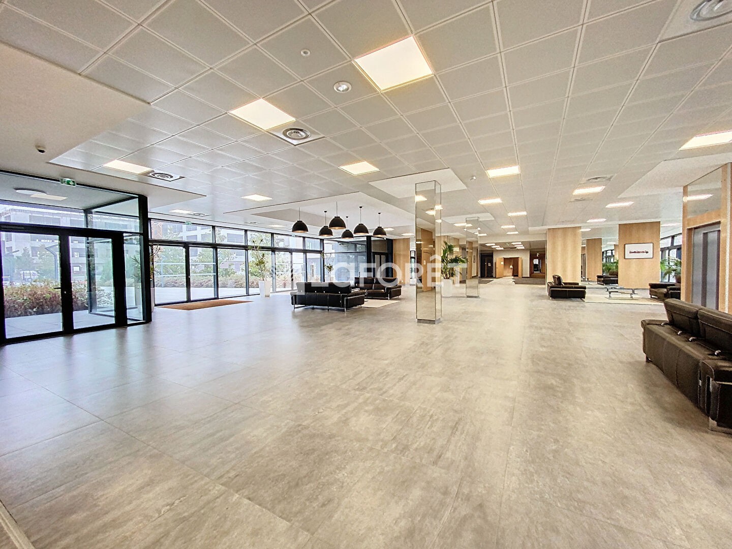 Bureaux à vendre - 80m2 - Jossigny (77600)