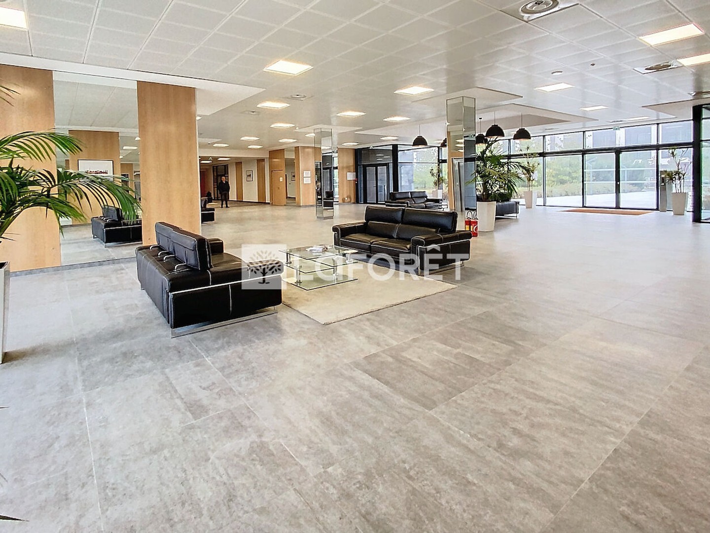 Bureaux à vendre - 80m2 - Jossigny (77600)