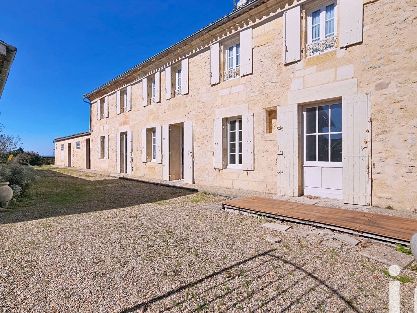 Maison à vendre - 7 pièces - 190m2 - Asques (33240)