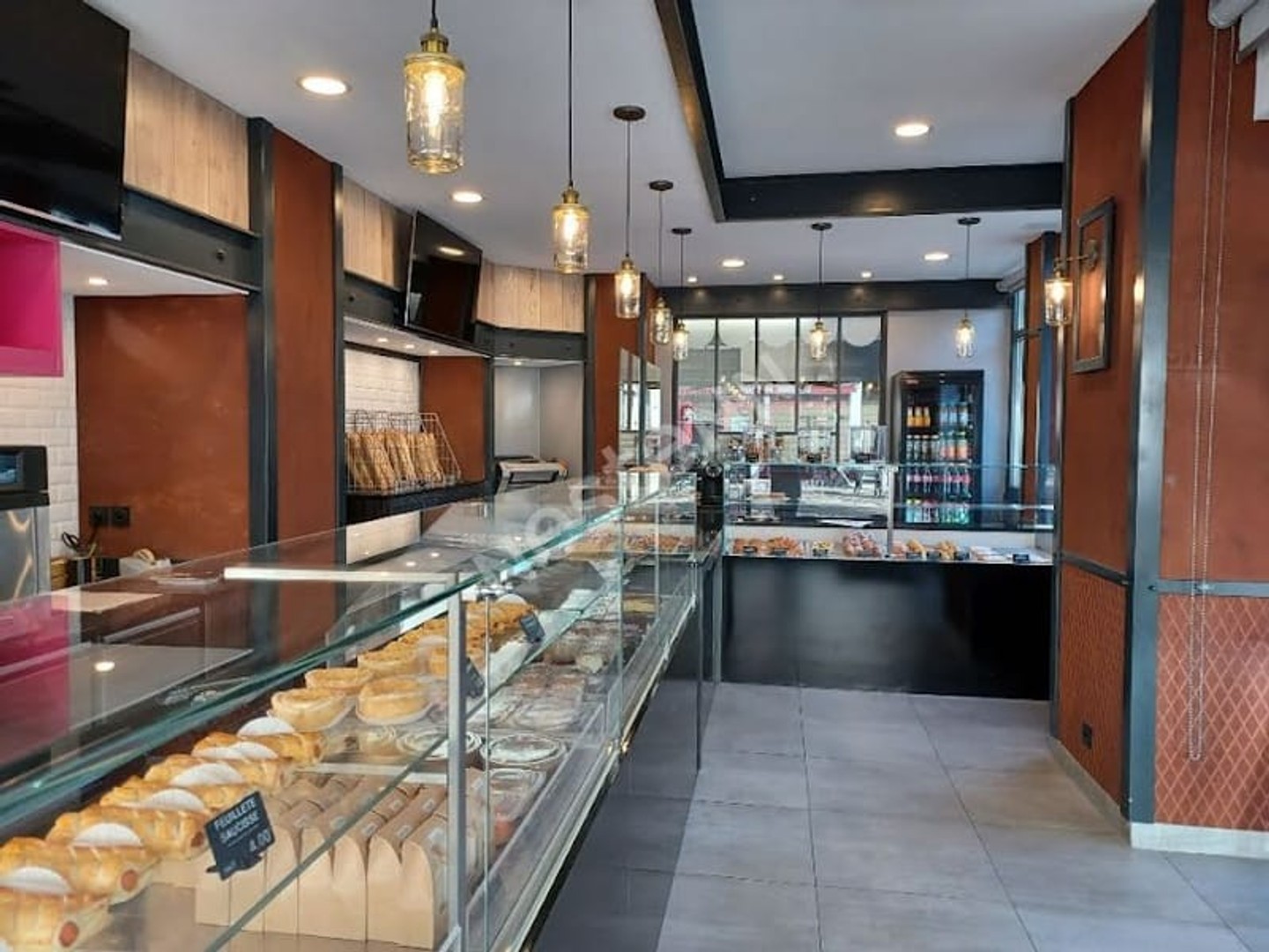 Magasin à vendre - 200m2 - Blois (41000)
