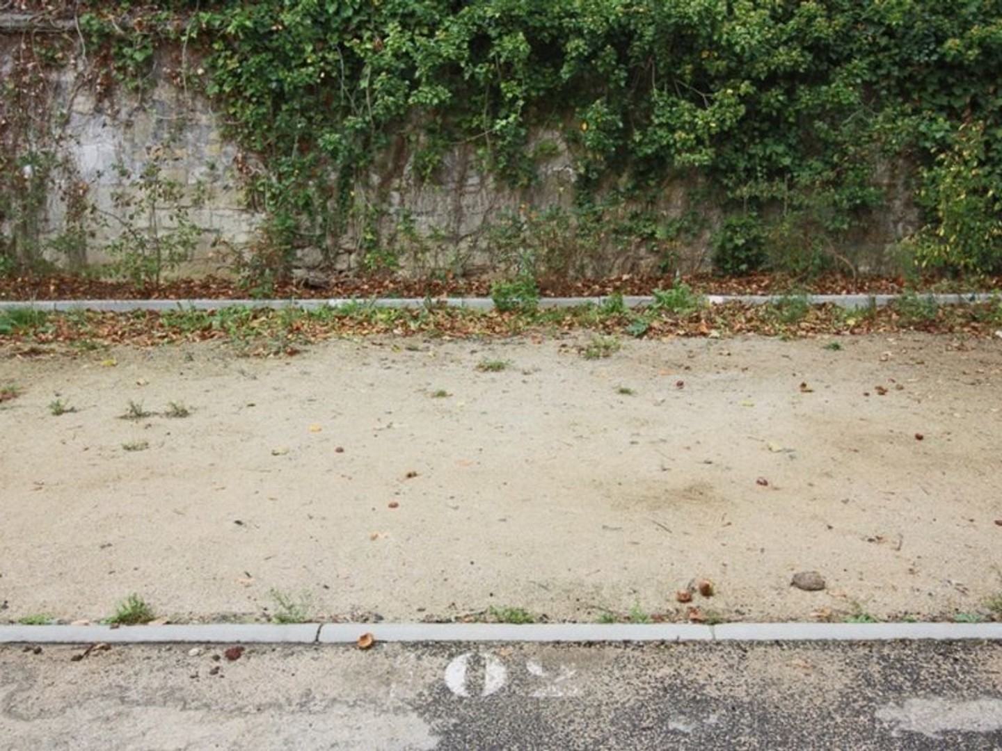 Parking / garage / box à vendre - Persan (95340)