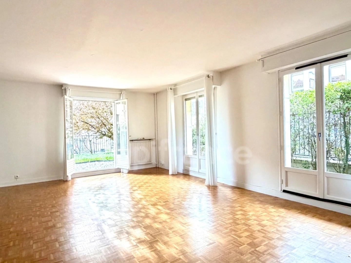 Appartement à vendre - 5 pièces - 123m2 - Versailles (78000)