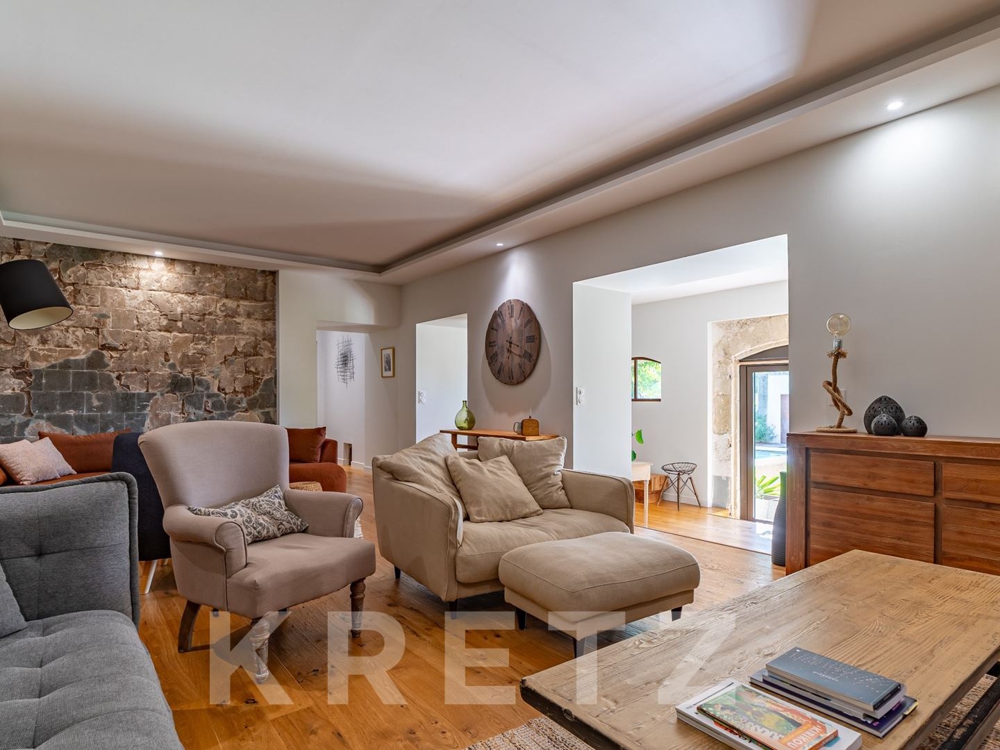 Maison à vendre - 8 pièces - 290m2 - Gallargues-Le-Mon... (30660)
