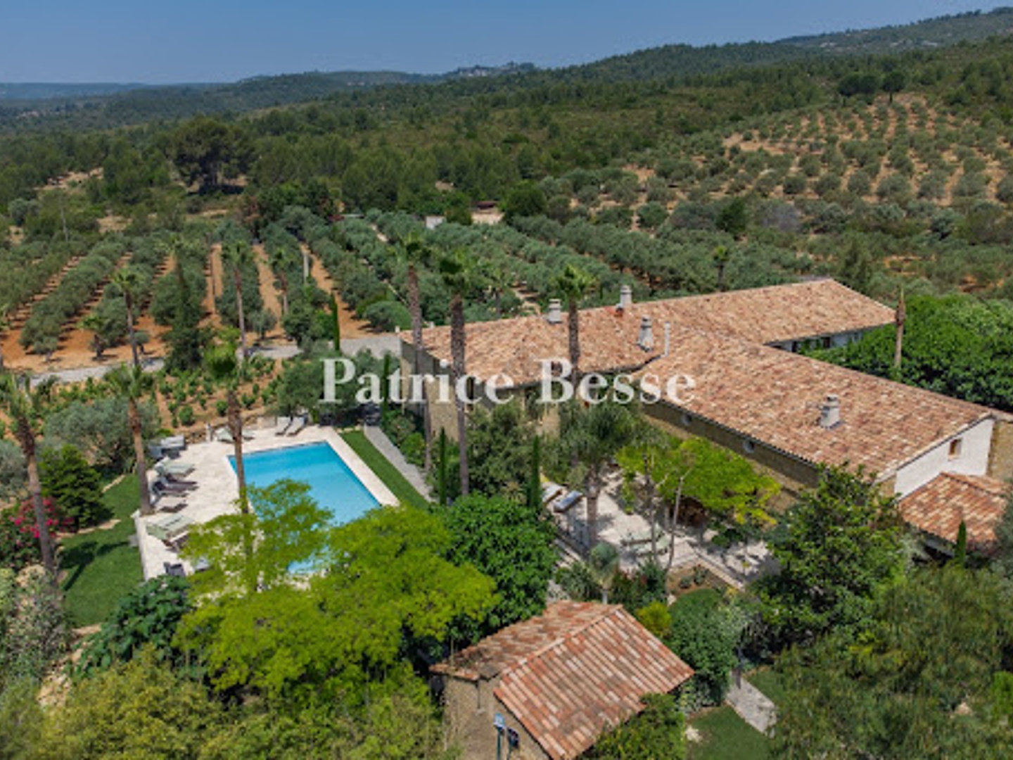 Maison à vendre - 20 pièces - 900m2 - Bandol (83150)