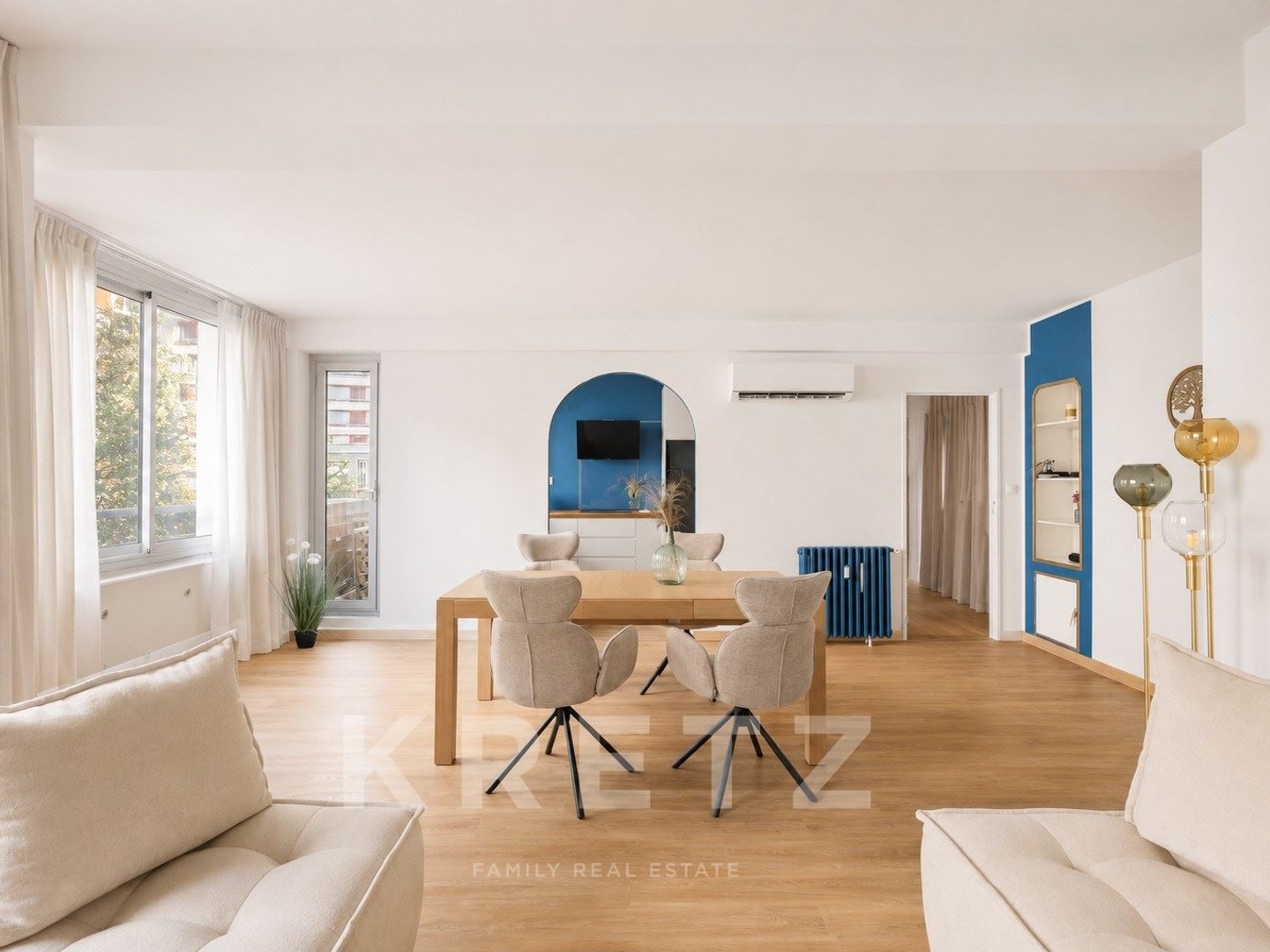 Appartement à vendre - 4 pièces - 76m2 - Paris 15e (75015)