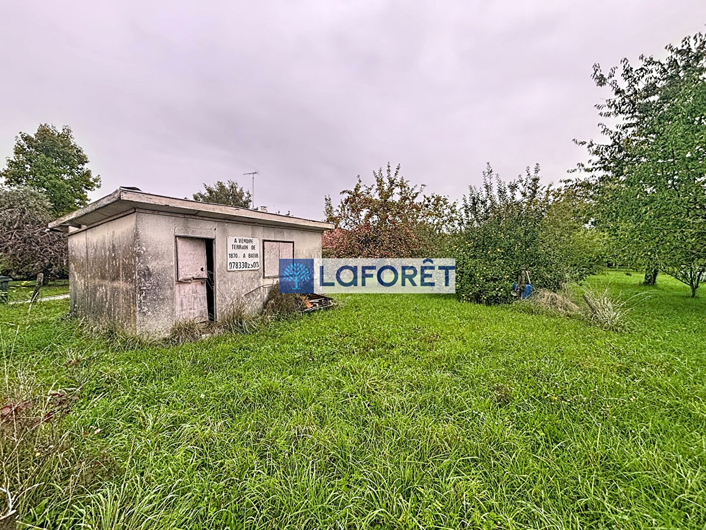 Terrain à vendre - 1870m2 - Wassy (52130)