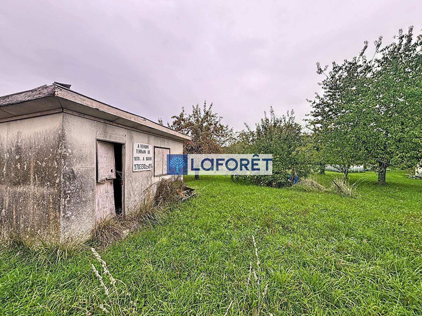 Terrain à vendre - 1870m2 - Wassy (52130)