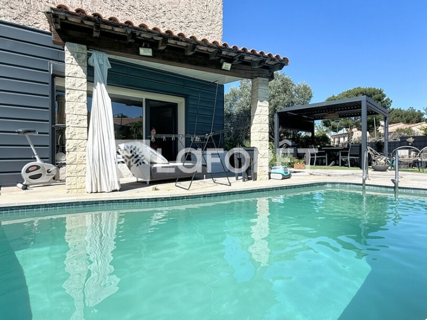 Maison à vendre - 5 pièces - 195m2 - Les Pennes-Mirabeau (13170)