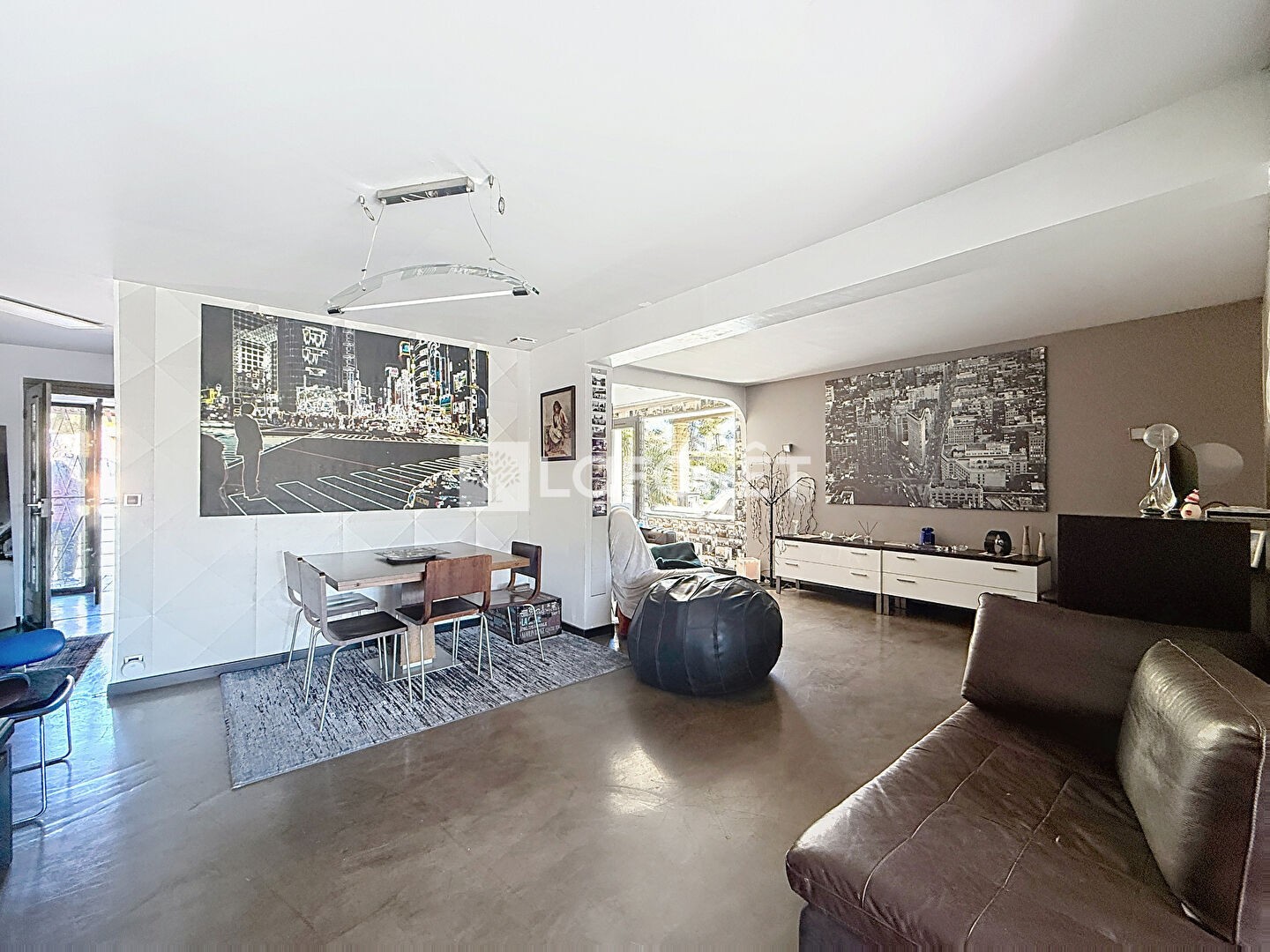 Maison à vendre - 5 pièces - 195m2 - Les Pennes-Mirabeau (13170)