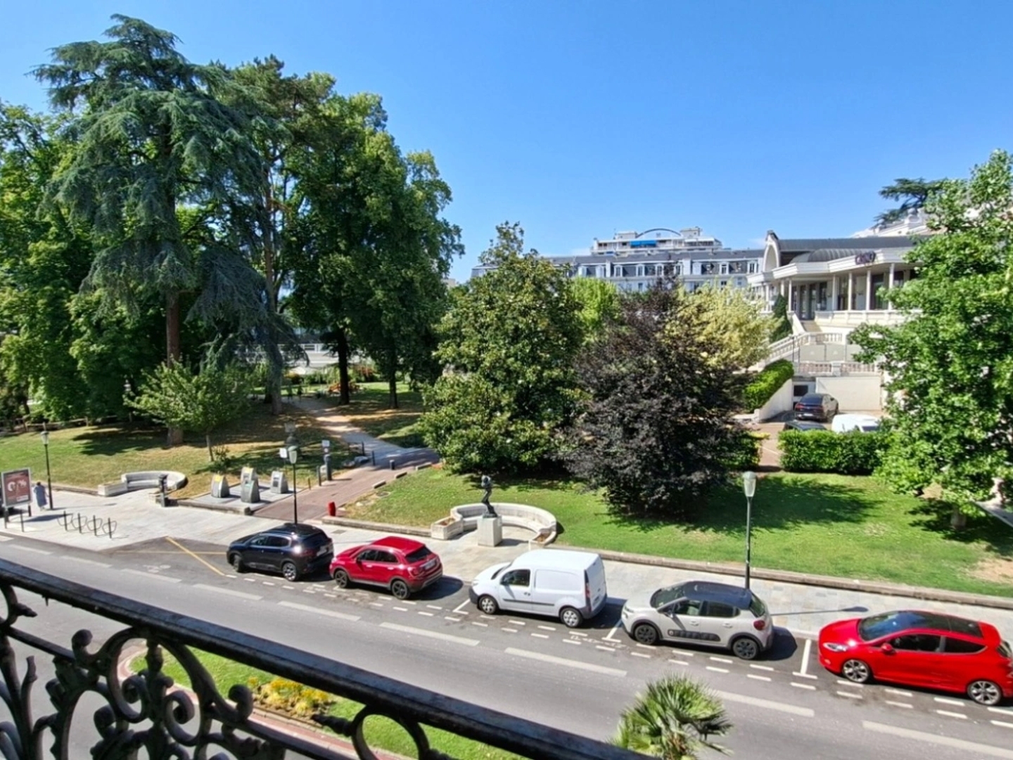 Appartement à vendre - 3 pièces - 104m2 - Aix-Les-Bains (73100)