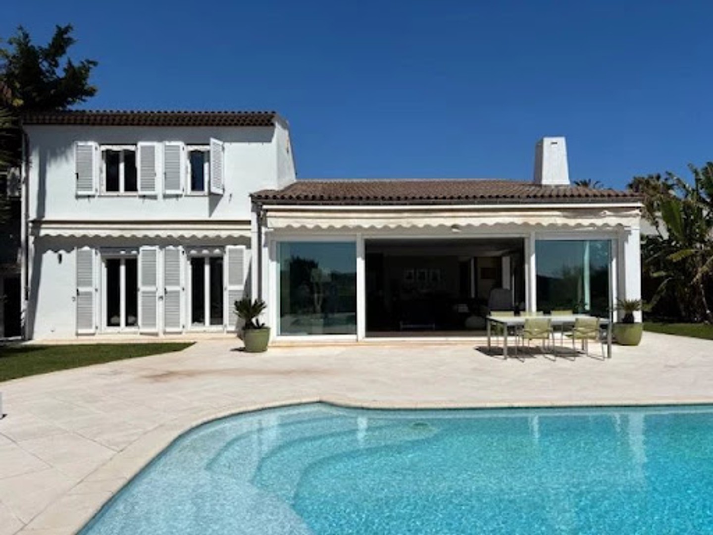 Maison 5 pièces 205 m²