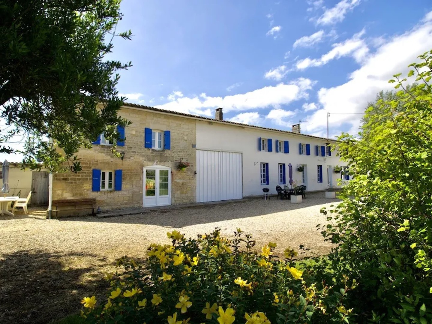 Maison 22 pièces 550 m²