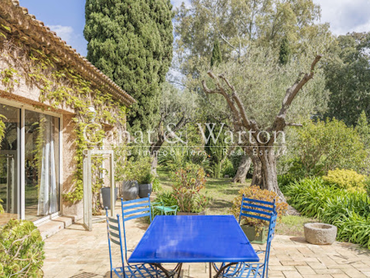 Maison à vendre - 7 pièces - 233m2 - Carqueiranne (83320)