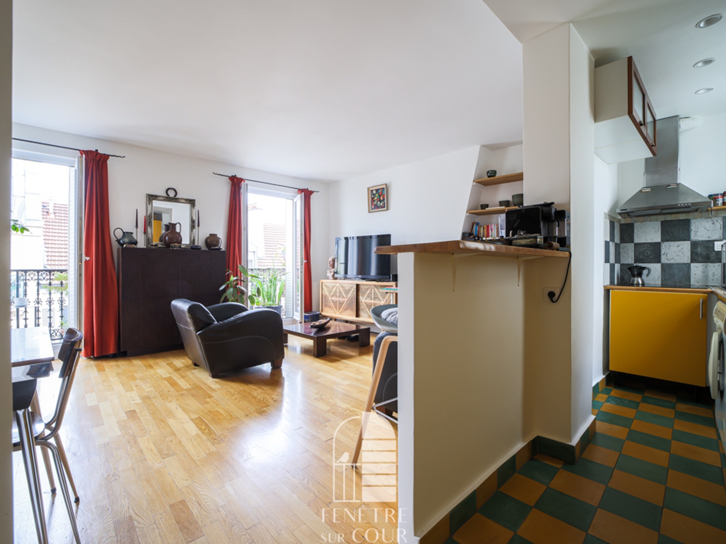 Appartement à vendre - 3 pièces - 55m2 - Paris 18e (75018)