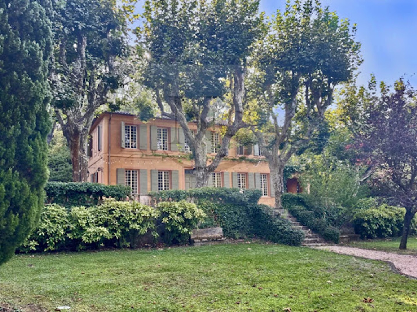 Propriété 19 pièces 570 m²