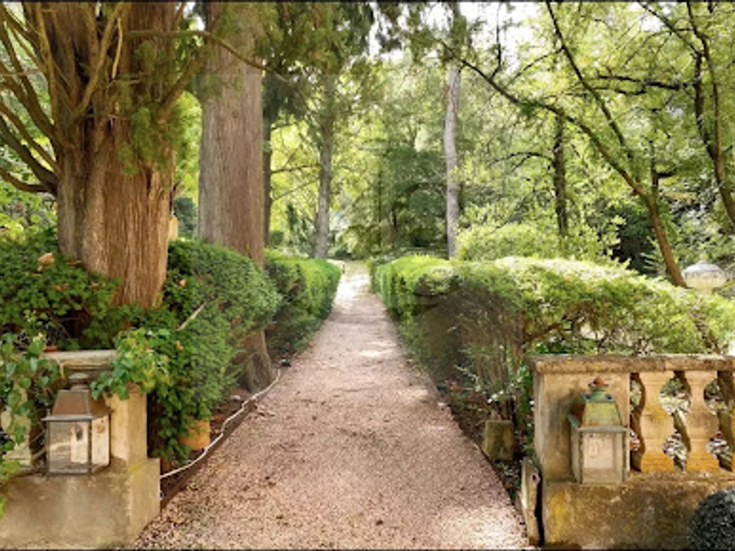 Maison à vendre - 19 pièces - 570m2 - Aix-En-Provence (13100)