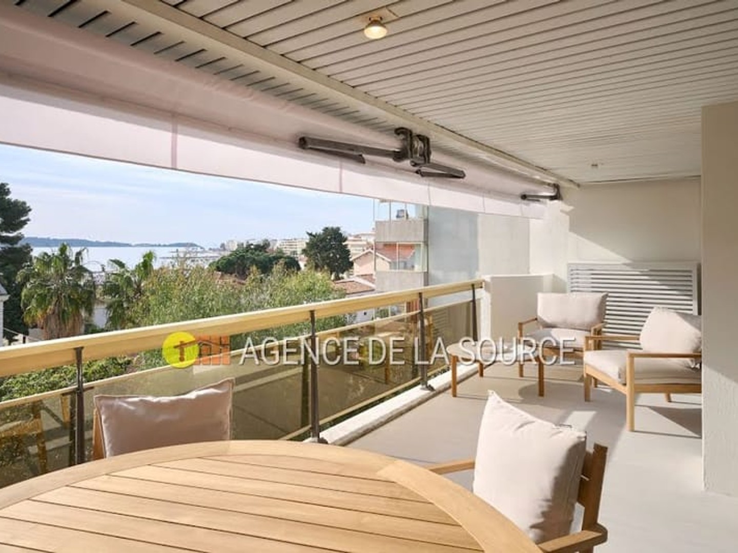 Appartement à vendre - 4 pièces - 87m2 - Cannes (06400)