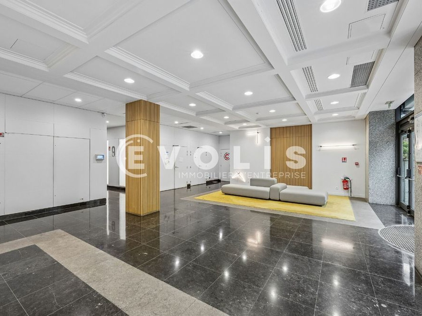 Bureaux à vendre - 1651m2 - Montrouge (92120)