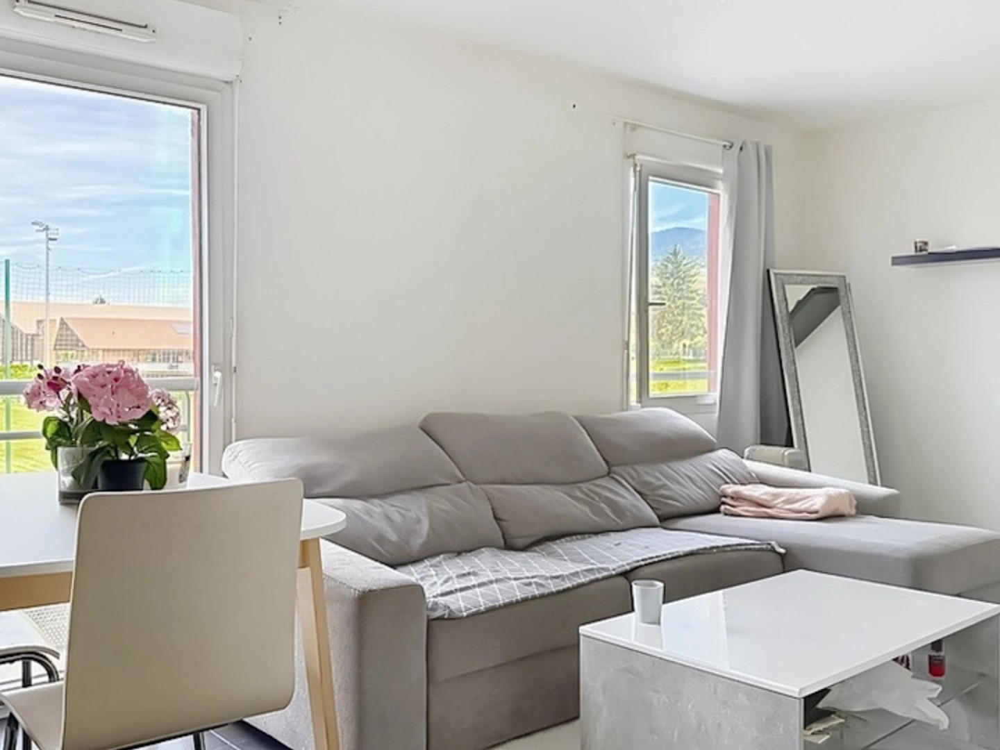 Appartement à vendre - 2 pièces - 42m2 - Cranves-Sales (74380)