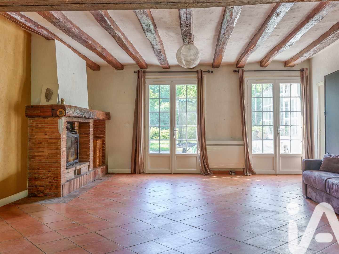 Maison à vendre - 7 pièces - 185m2 - Nouzilly (37380)