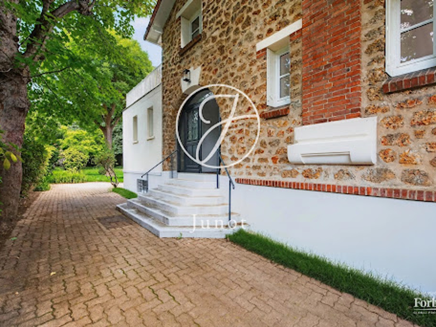 Maison à vendre - 8 pièces - 279m2 - Saint-Cloud (92210)