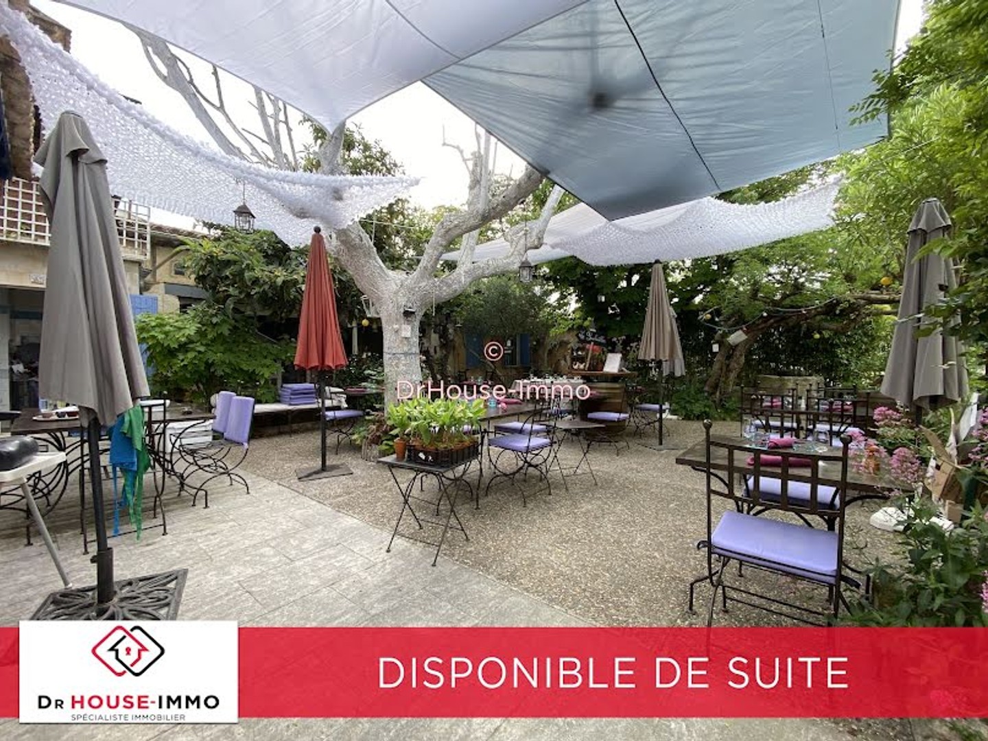Appartement 11 pièces 32 m²