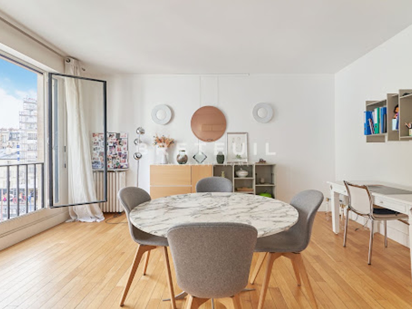 Appartement à vendre - 4 pièces - 108m2 - Paris 16e (75016)