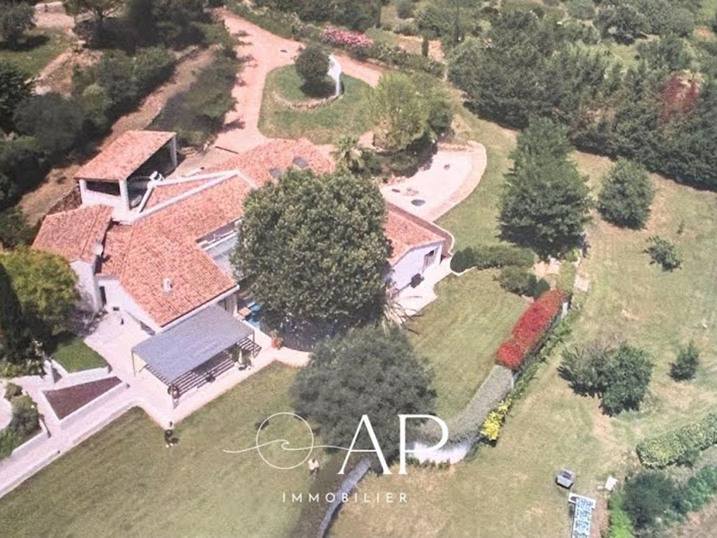 Maison 5 pièces 223 m²