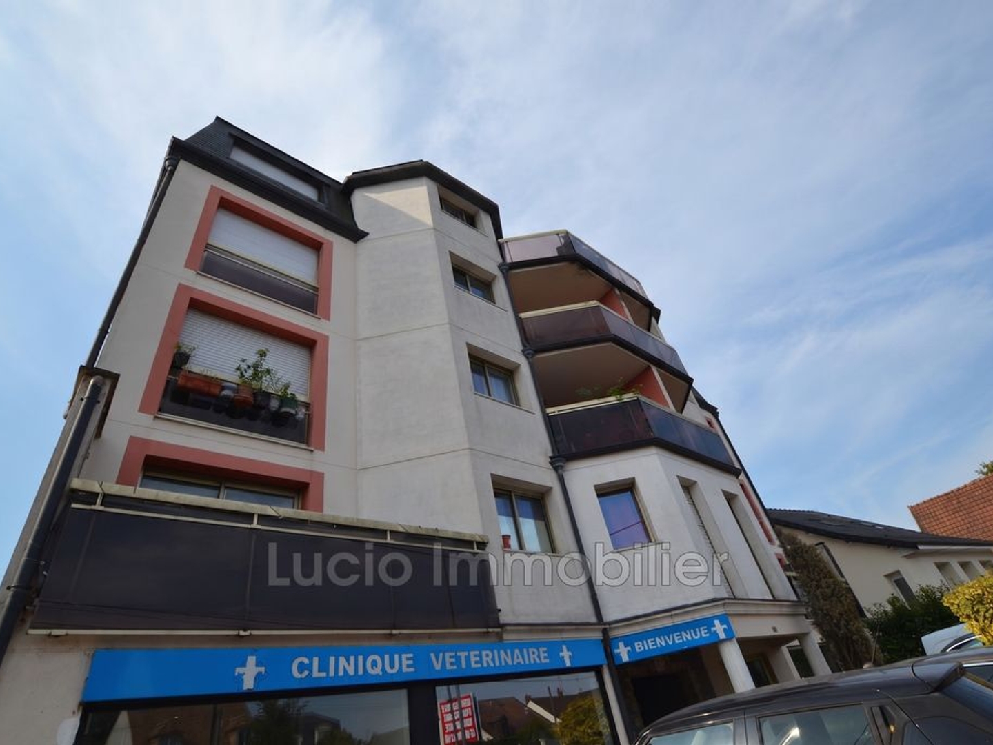 Appartement à vendre - 39 pièces - Noisy-Le-Grand (93160)